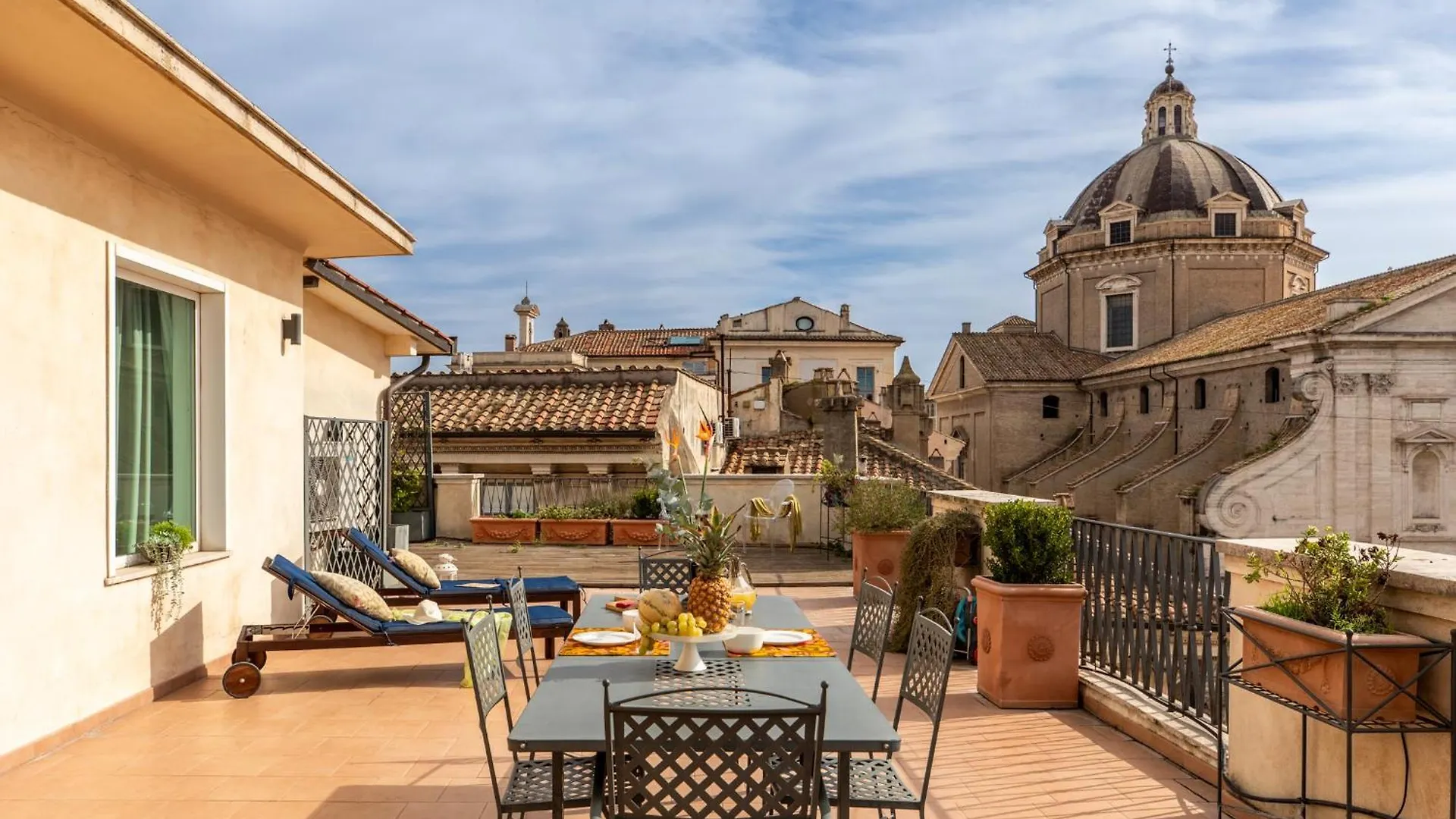 Penthouse Rome Capitol Apartment