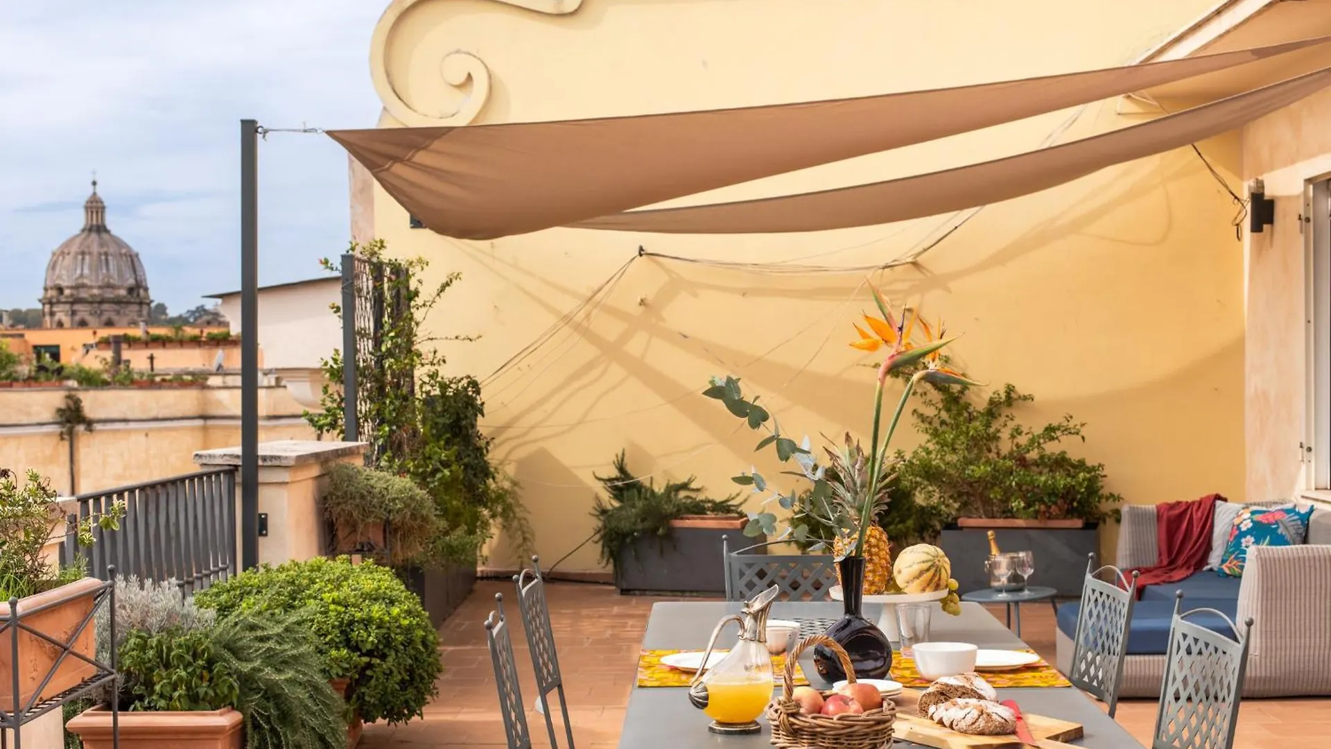 Penthouse Rome Capitol Apartment