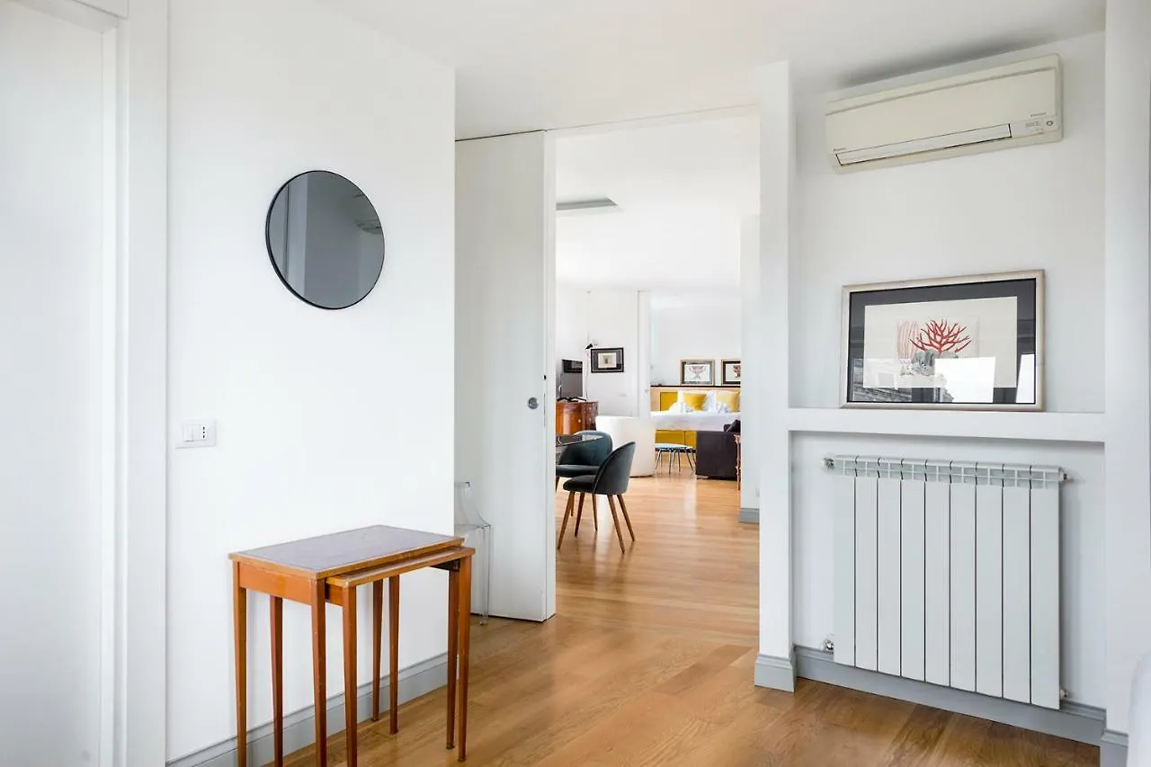 Penthouse Rome Capitol Apartment