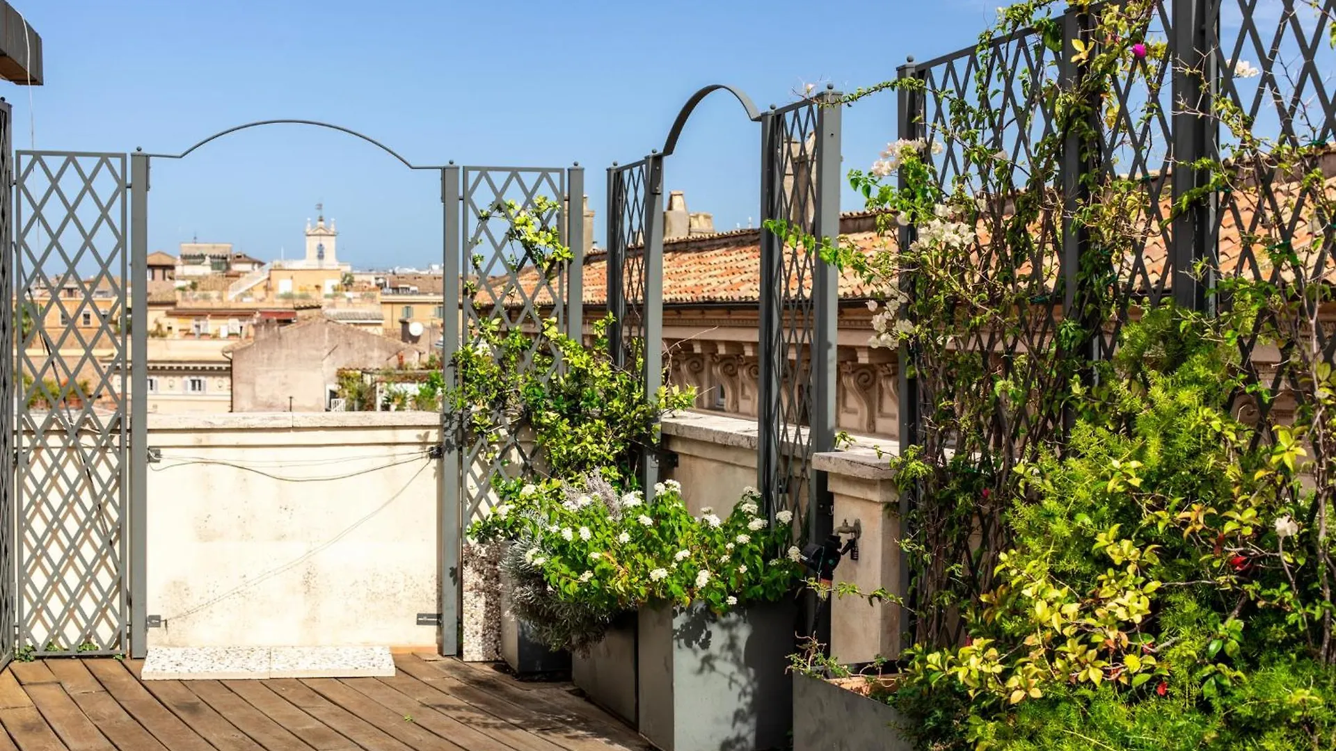 Penthouse Rome Capitol Apartment Italy