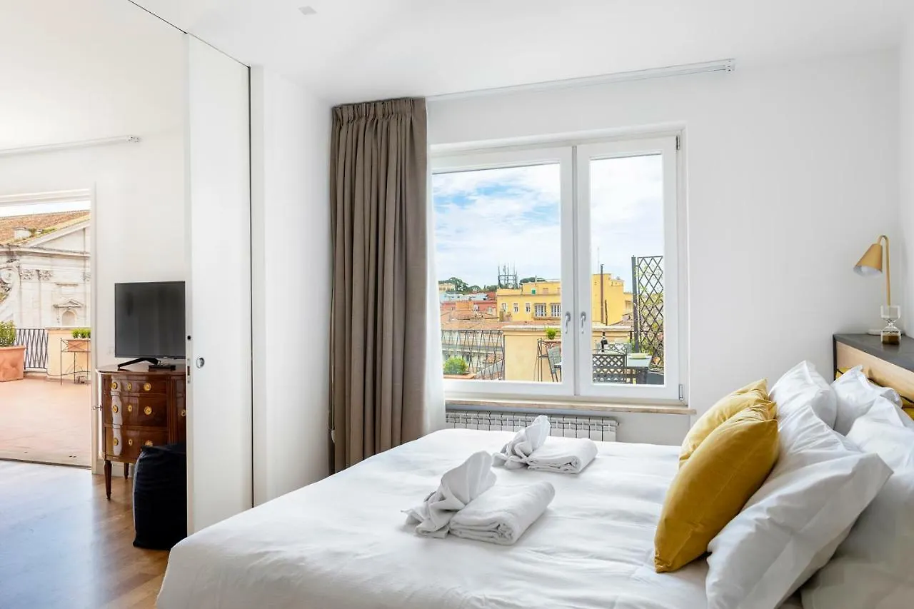 Penthouse Rome Capitol Apartment